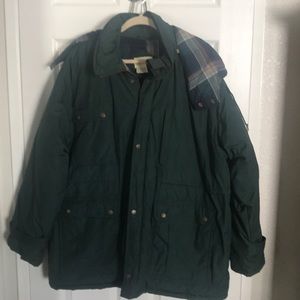 Heavy jacket for outdoor activities